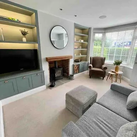 Modern Cottage Style House With Log Burner Harrogate Esterno foto